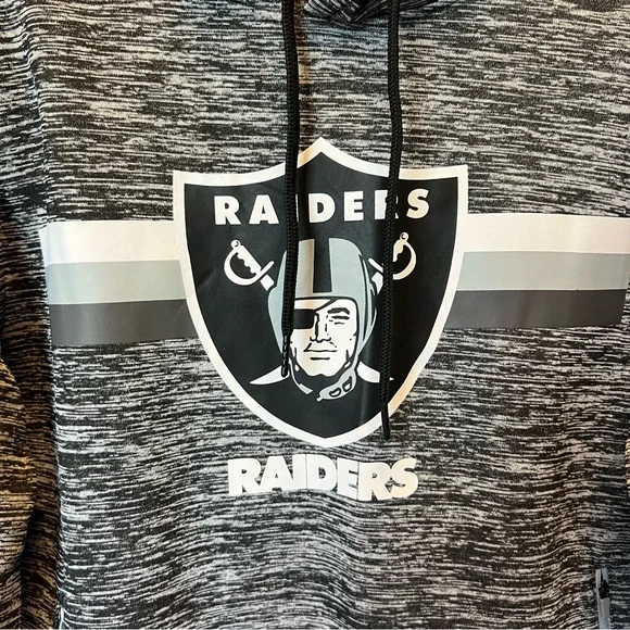Las Vegas Raiders Hoodie - Gray Heathered Pullover (Size M) - Picture 5 of 7
